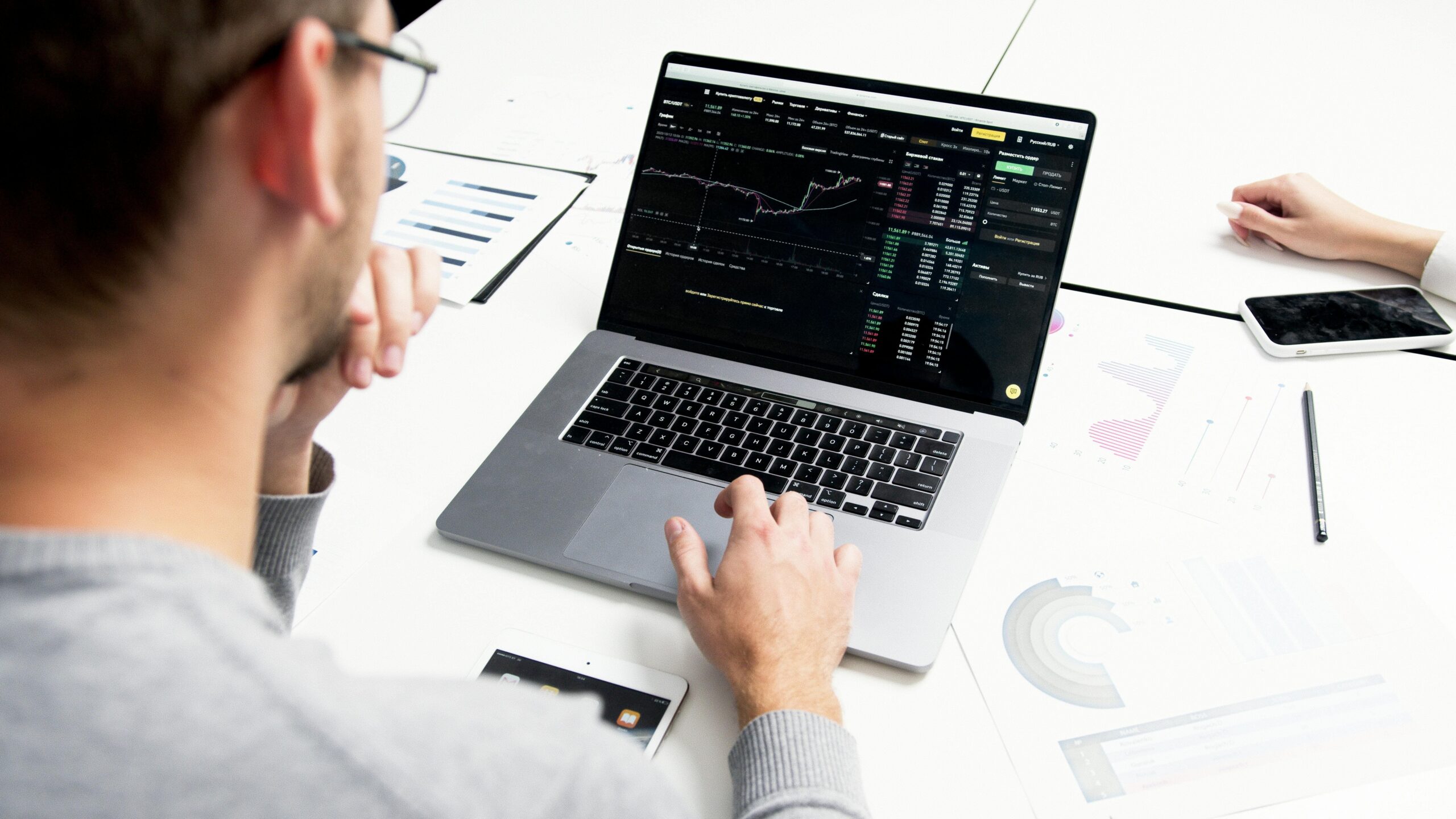 Tendências de Mercado de Trabalho: Quais Habilidades Estão em Alta?